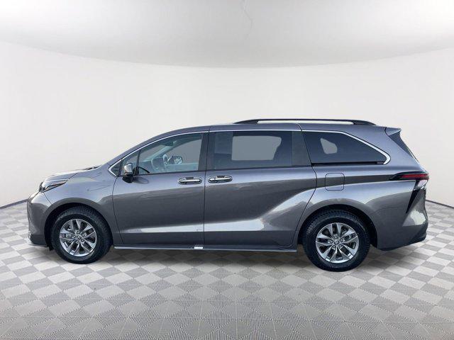 used 2024 Toyota Sienna car, priced at $46,900