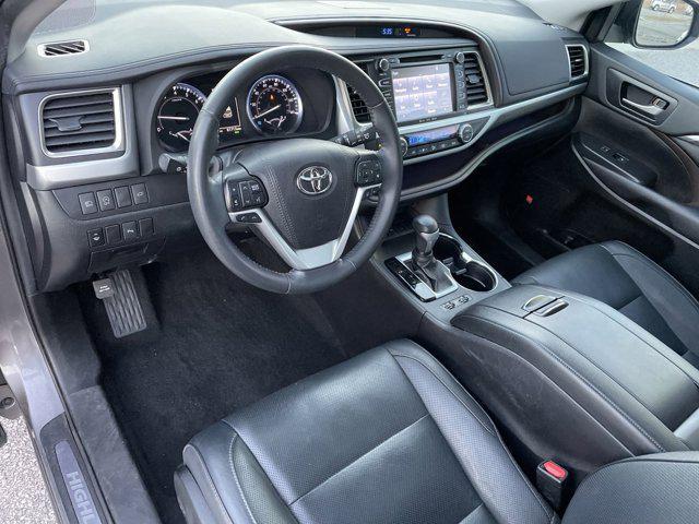 used 2019 Toyota Highlander car, priced at $28,500