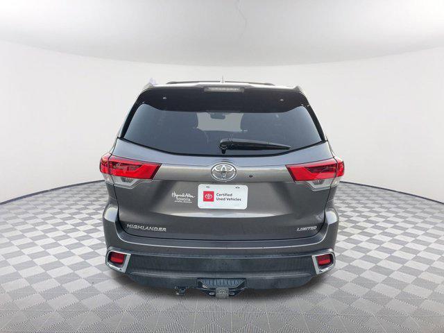 used 2019 Toyota Highlander car, priced at $28,500