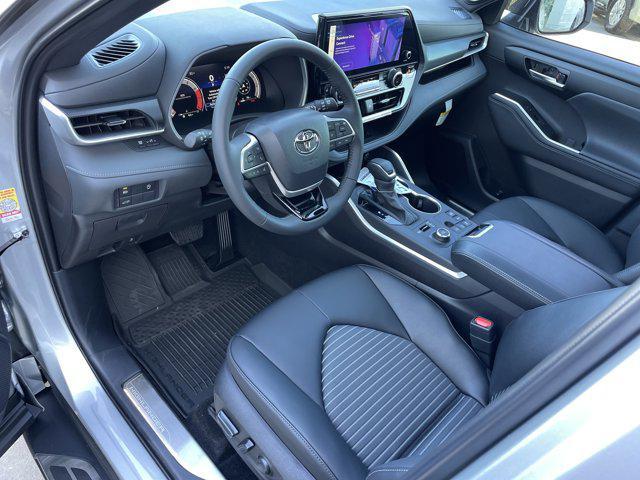 new 2025 Toyota Highlander car, priced at $53,268