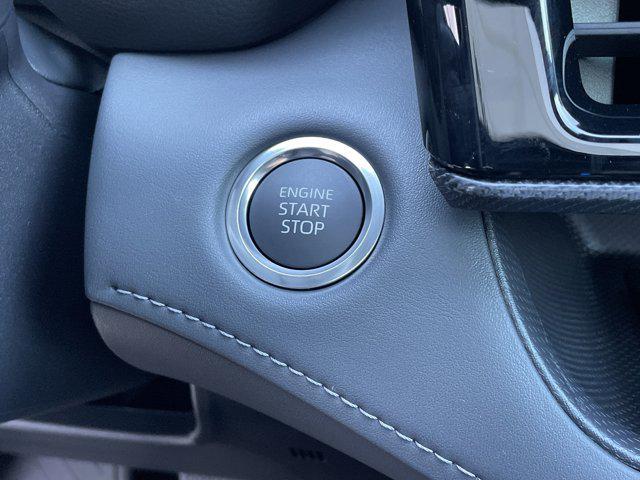 new 2025 Toyota Highlander car, priced at $53,268