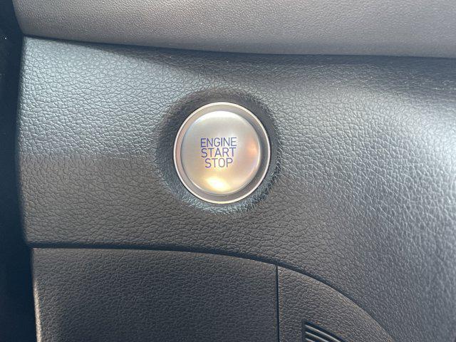 used 2021 Hyundai Santa Fe car, priced at $19,998