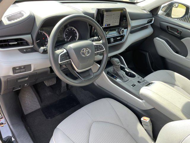 used 2023 Toyota Highlander car, priced at $35,499
