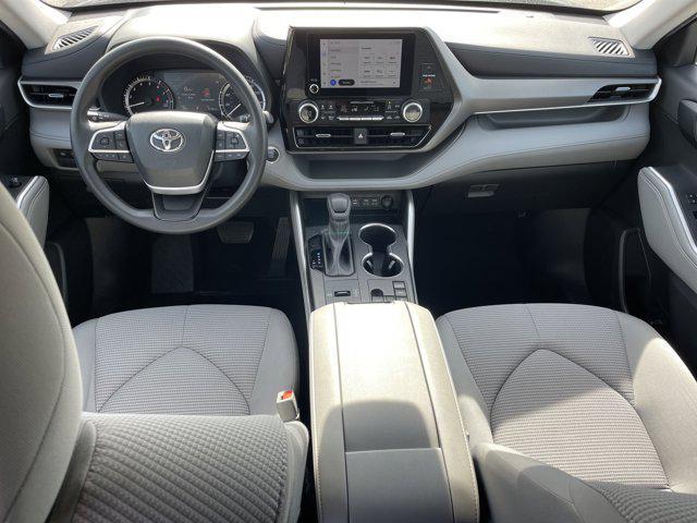 used 2023 Toyota Highlander car, priced at $35,499