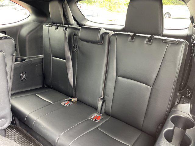 used 2023 Toyota Highlander car, priced at $41,498
