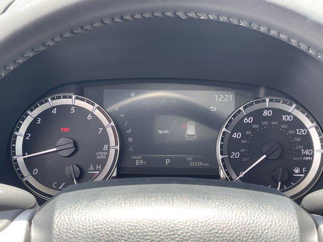 used 2023 Toyota Highlander car, priced at $45,498