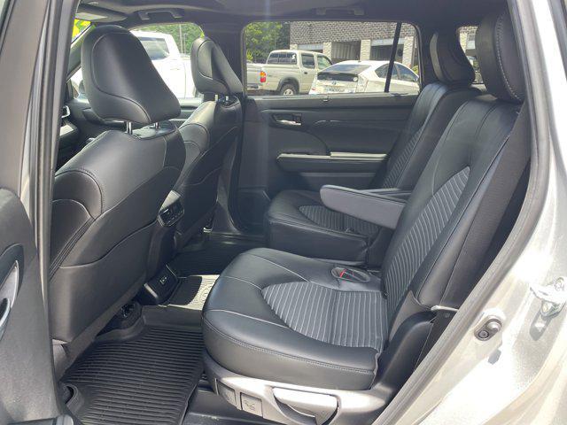 used 2023 Toyota Highlander car, priced at $45,498