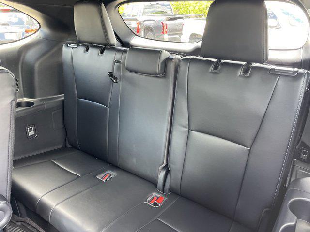 used 2023 Toyota Highlander car, priced at $45,498