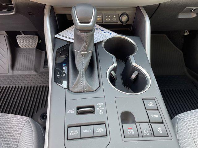new 2025 Toyota Highlander car, priced at $47,048