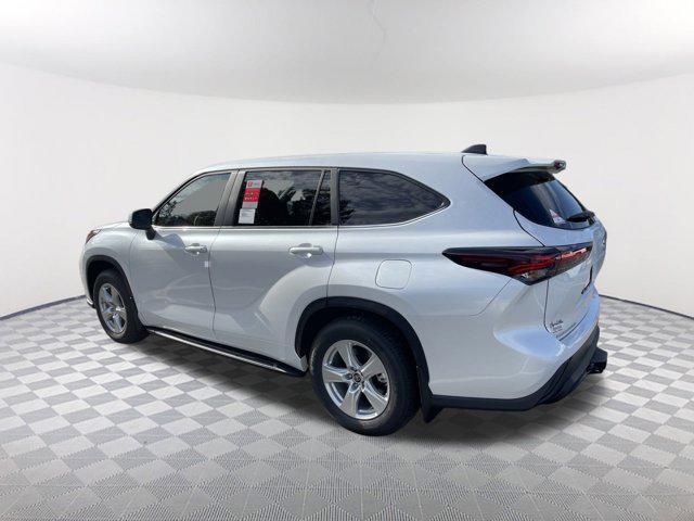 new 2025 Toyota Highlander car, priced at $47,048