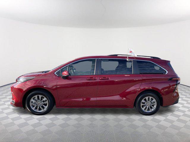 used 2022 Toyota Sienna car, priced at $36,300