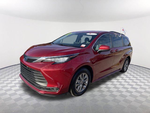 used 2022 Toyota Sienna car, priced at $36,300