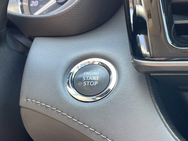 used 2023 Toyota Highlander car, priced at $32,498