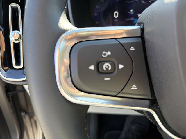 used 2023 Volvo XC40 car, priced at $30,998