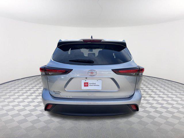 used 2024 Toyota Highlander car, priced at $37,998