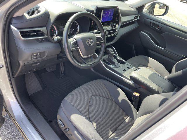 used 2024 Toyota Highlander car, priced at $37,998