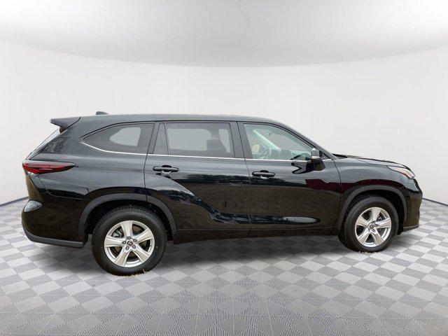 used 2024 Toyota Highlander car, priced at $37,900