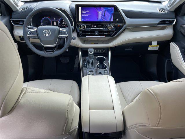 new 2025 Toyota Highlander car, priced at $54,571