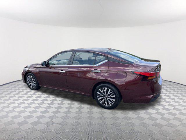 used 2023 Nissan Altima car, priced at $20,998