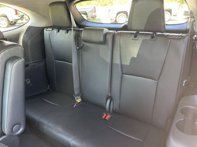 used 2024 Toyota Highlander Hybrid car, priced at $43,900