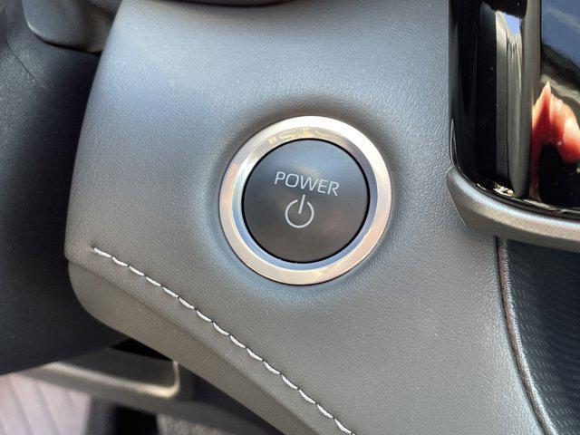 used 2024 Toyota Highlander Hybrid car, priced at $43,900