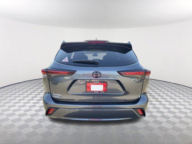 new 2025 Toyota Highlander car, priced at $54,329