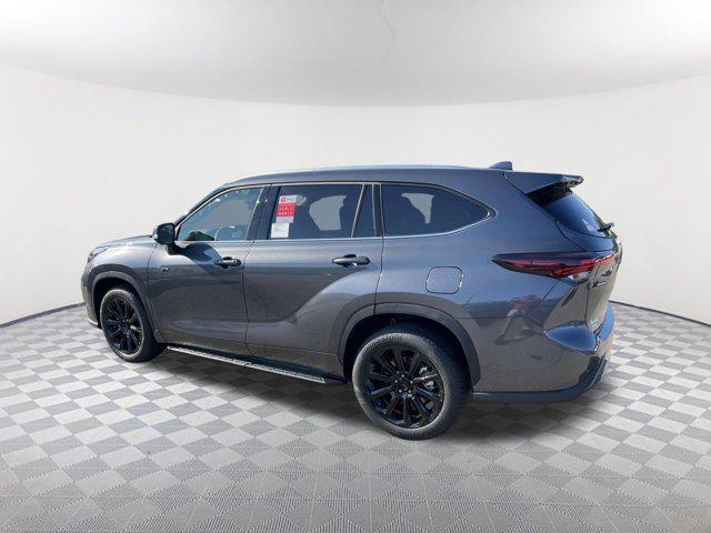 new 2025 Toyota Highlander car, priced at $54,329