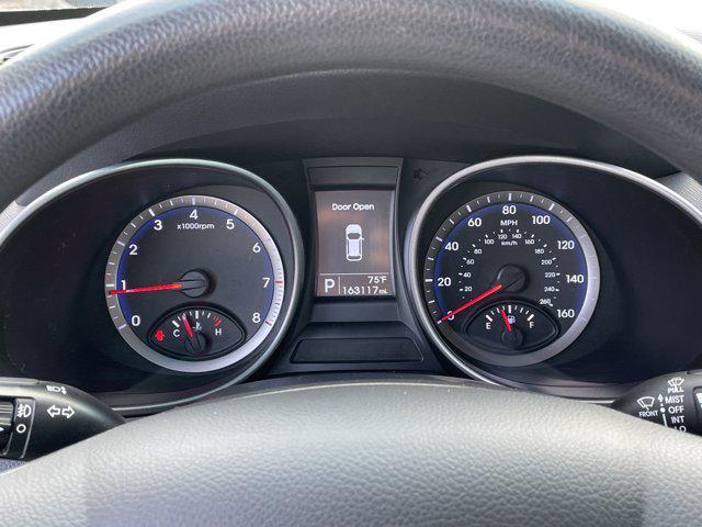 used 2016 Hyundai Santa Fe car, priced at $6,988
