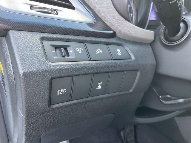 used 2016 Hyundai Santa Fe car, priced at $6,988
