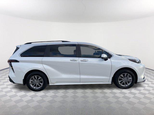 used 2024 Toyota Sienna car, priced at $38,600