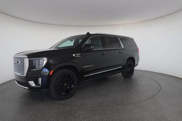 used 2022 GMC Yukon XL car, priced at $45,217