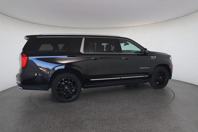 used 2022 GMC Yukon XL car, priced at $45,217