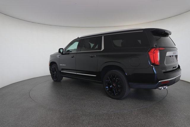 used 2022 GMC Yukon XL car, priced at $45,217