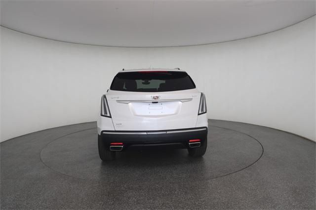used 2022 Cadillac XT5 car, priced at $35,559