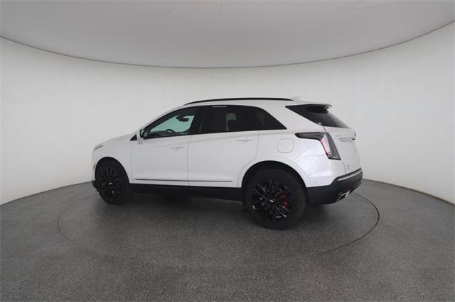 used 2022 Cadillac XT5 car, priced at $35,559