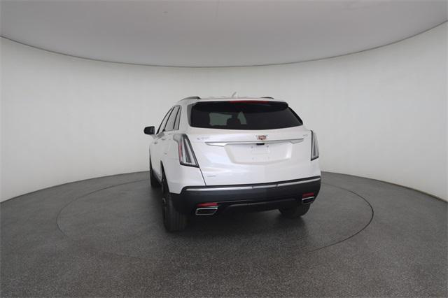 used 2022 Cadillac XT5 car, priced at $35,559