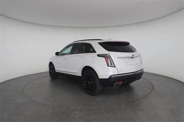 used 2022 Cadillac XT5 car, priced at $35,559