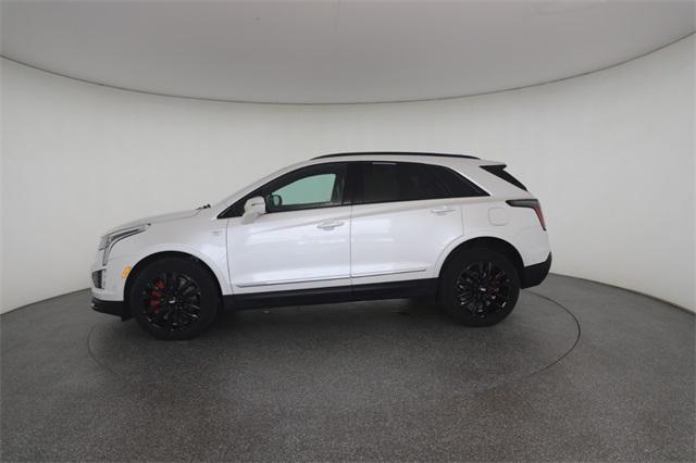 used 2022 Cadillac XT5 car, priced at $35,559