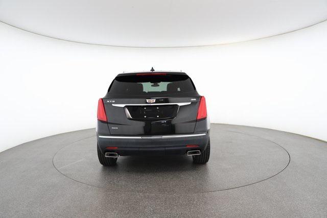 used 2019 Cadillac XT5 car, priced at $21,654