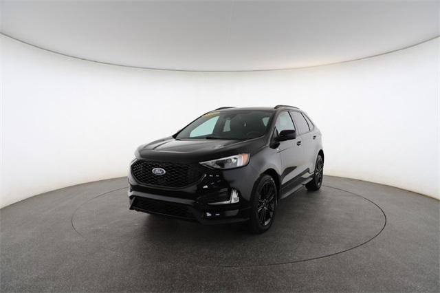 used 2022 Ford Edge car, priced at $27,075