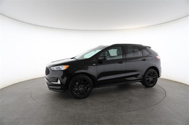 used 2022 Ford Edge car, priced at $27,075