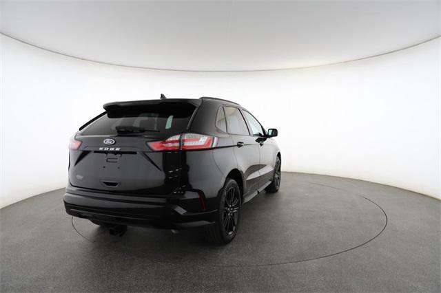 used 2022 Ford Edge car, priced at $27,075