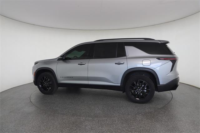 used 2024 Chevrolet Traverse car, priced at $38,999