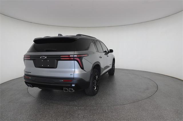used 2024 Chevrolet Traverse car, priced at $38,999