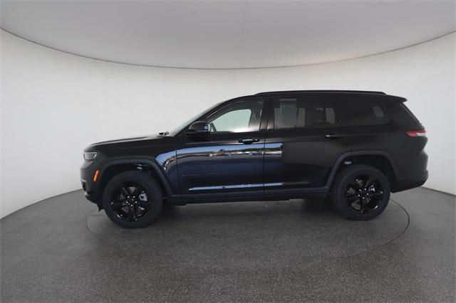 used 2023 Jeep Grand Cherokee L car, priced at $34,628