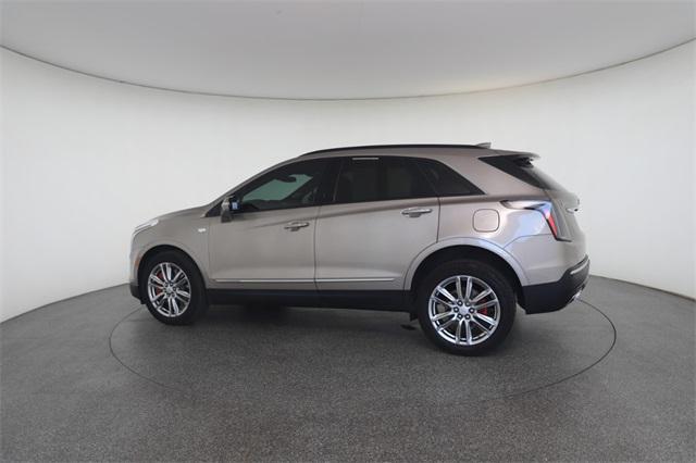 used 2023 Cadillac XT5 car, priced at $35,613