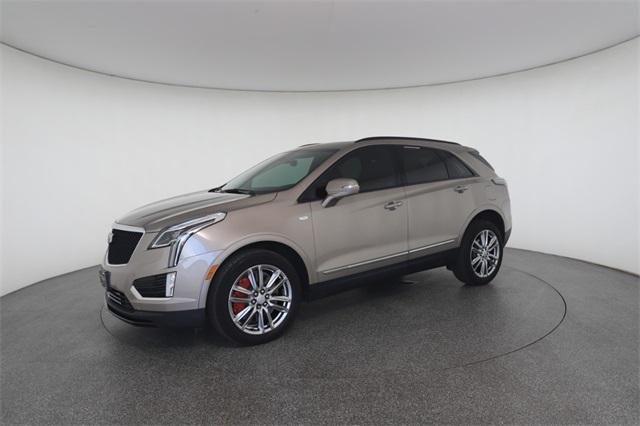 used 2023 Cadillac XT5 car, priced at $35,613