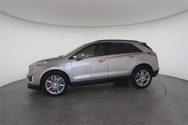 used 2023 Cadillac XT5 car, priced at $35,613