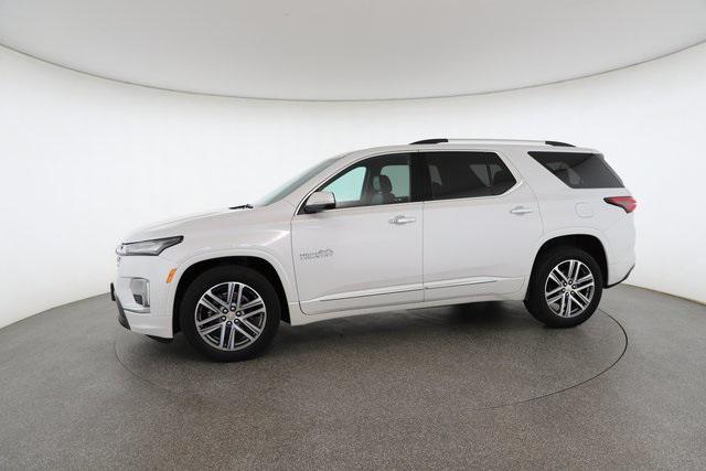 used 2024 Chevrolet Traverse car, priced at $48,680