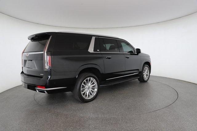 used 2022 Cadillac Escalade ESV car, priced at $54,172